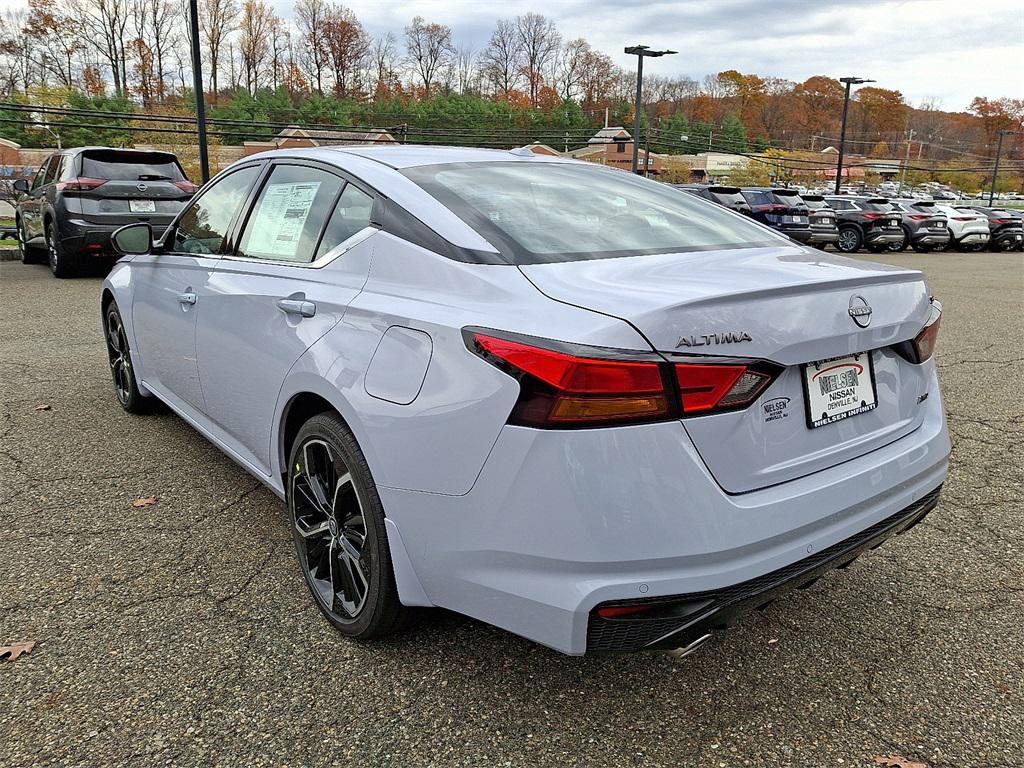 new 2025 Nissan Altima car, priced at $33,385