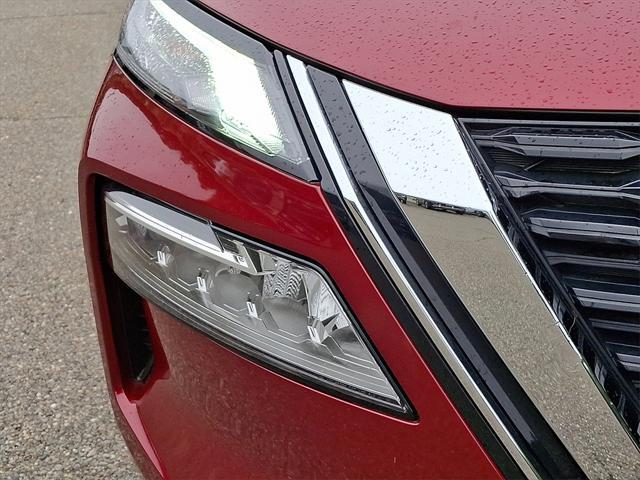 used 2022 Nissan Rogue car, priced at $25,995