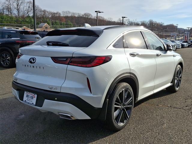 new 2025 INFINITI QX55 car, priced at $53,075