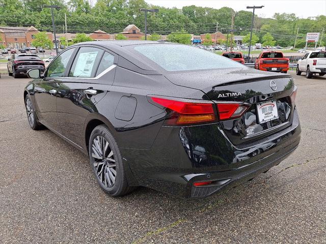 new 2025 Nissan Altima car, priced at $29,805