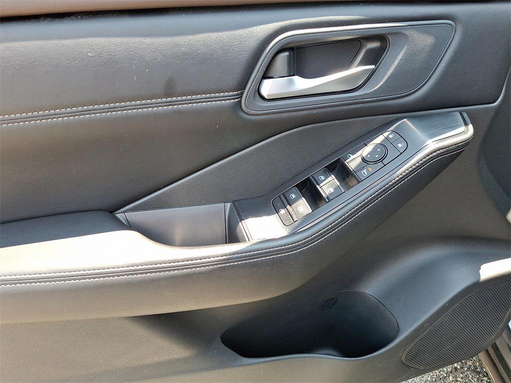 used 2022 Nissan Rogue car, priced at $19,121