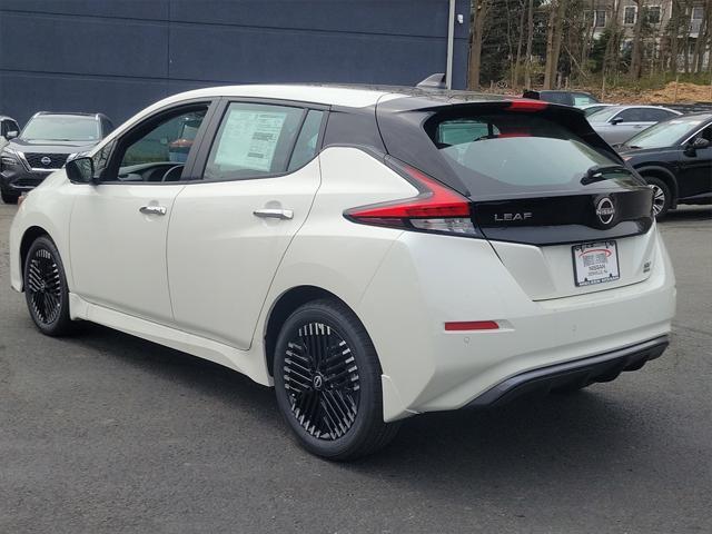 new 2024 Nissan Leaf car, priced at $39,025