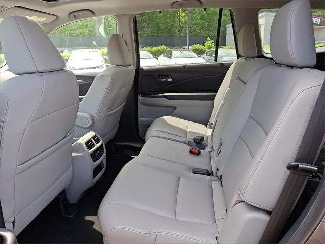 used 2021 Honda Pilot car, priced at $25,230