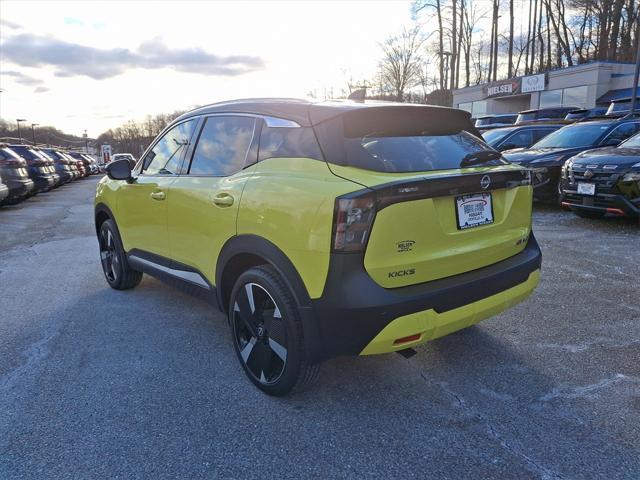 new 2025 Nissan Kicks car, priced at $30,370