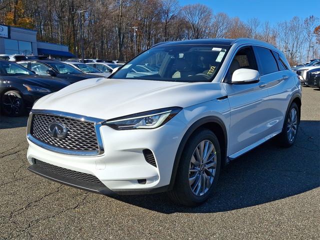 new 2025 INFINITI QX50 car, priced at $49,270