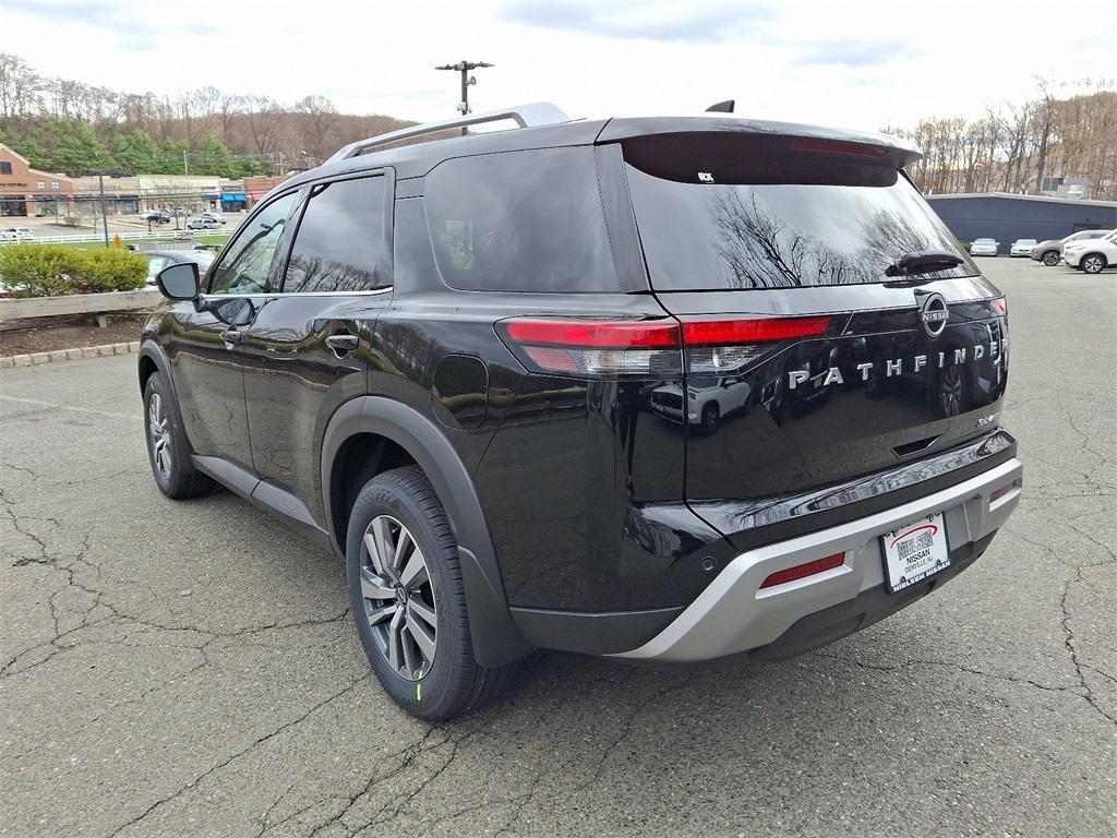 new 2025 Nissan Pathfinder car, priced at $47,310