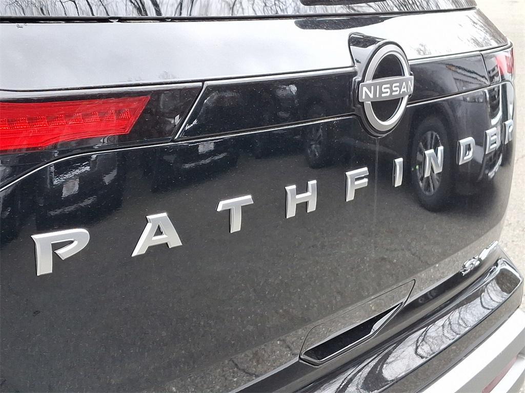 new 2025 Nissan Pathfinder car, priced at $47,310