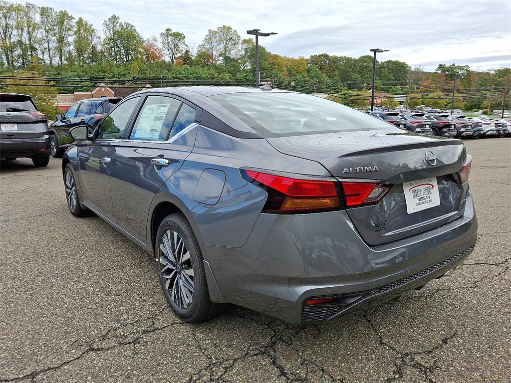 new 2025 Nissan Altima car, priced at $28,470