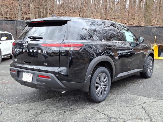 new 2025 Nissan Pathfinder car, priced at $41,100