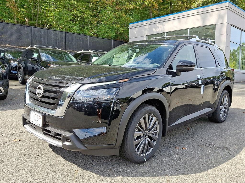 new 2025 Nissan Pathfinder car, priced at $49,465