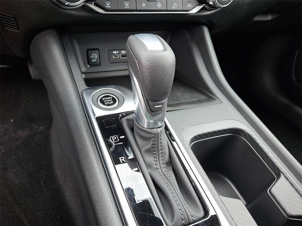 new 2025 Nissan Sentra car, priced at $22,650