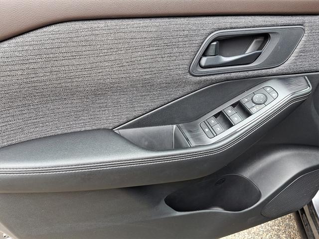 used 2021 Nissan Rogue car, priced at $19,403