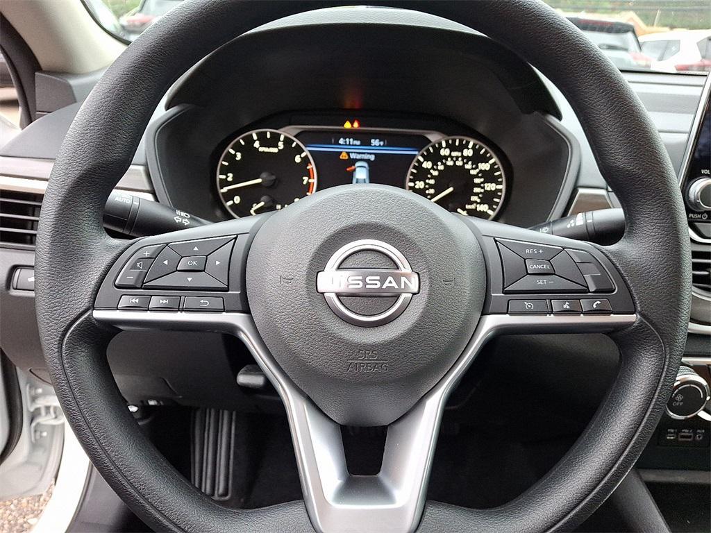 new 2025 Nissan Altima car, priced at $29,680