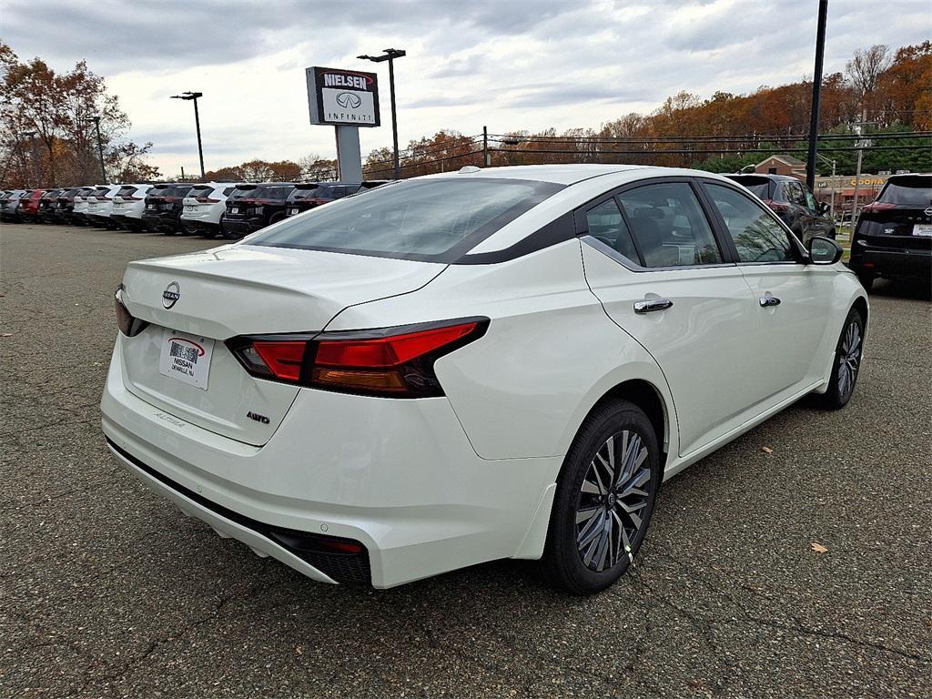 new 2025 Nissan Altima car, priced at $29,680