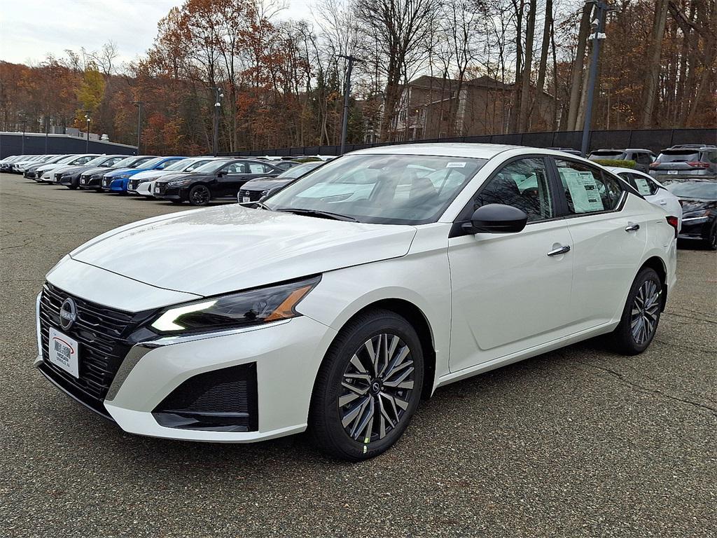 new 2025 Nissan Altima car, priced at $29,680