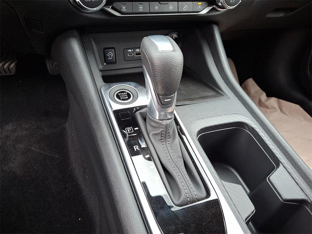 new 2025 Nissan Sentra car, priced at $22,650