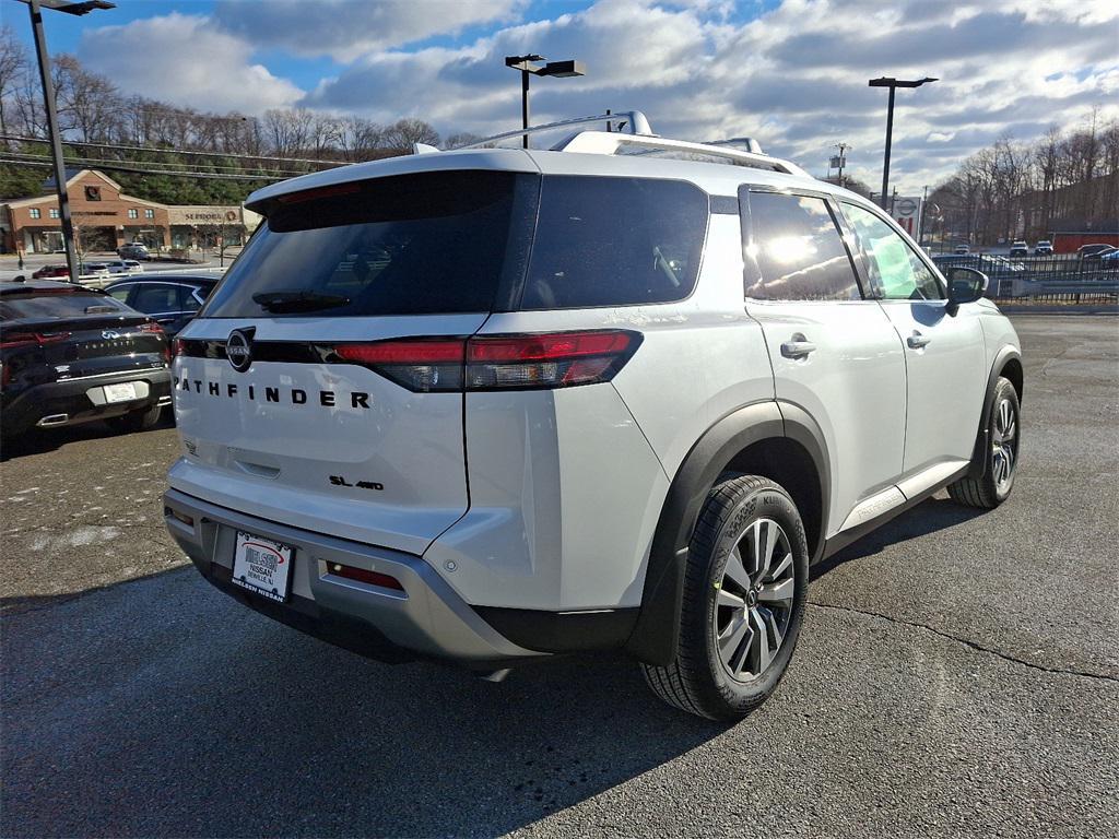 new 2025 Nissan Pathfinder car, priced at $48,610