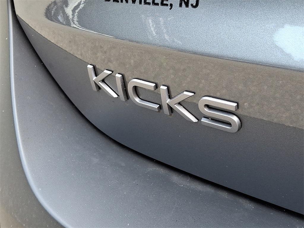 new 2025 Nissan Kicks car, priced at $29,960