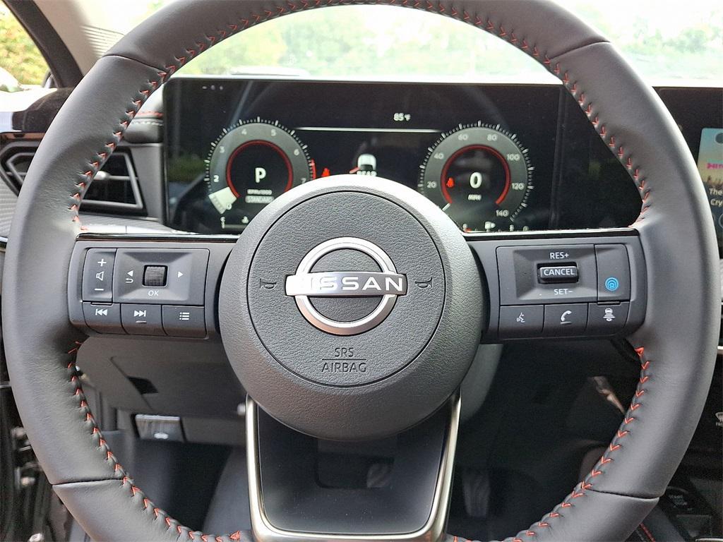 new 2025 Nissan Kicks car, priced at $29,960