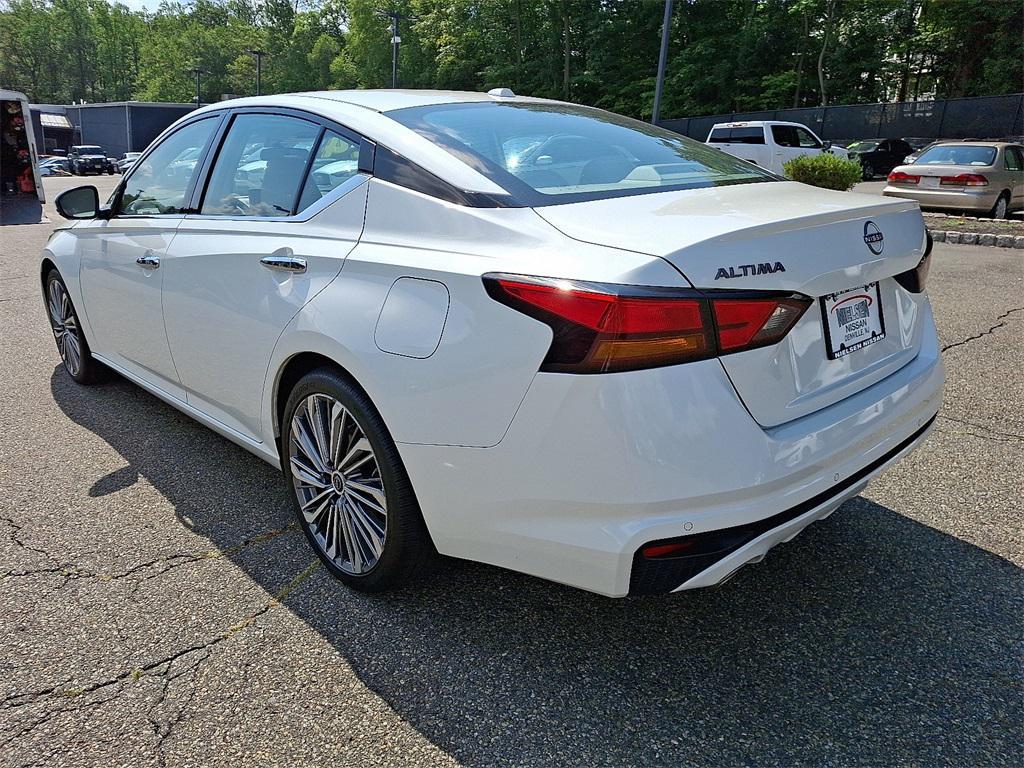 used 2024 Nissan Altima car, priced at $26,995