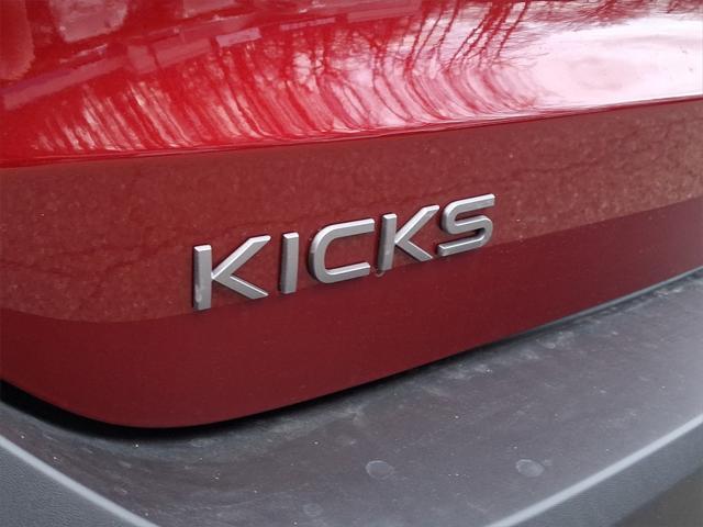 new 2025 Nissan Kicks car, priced at $29,935