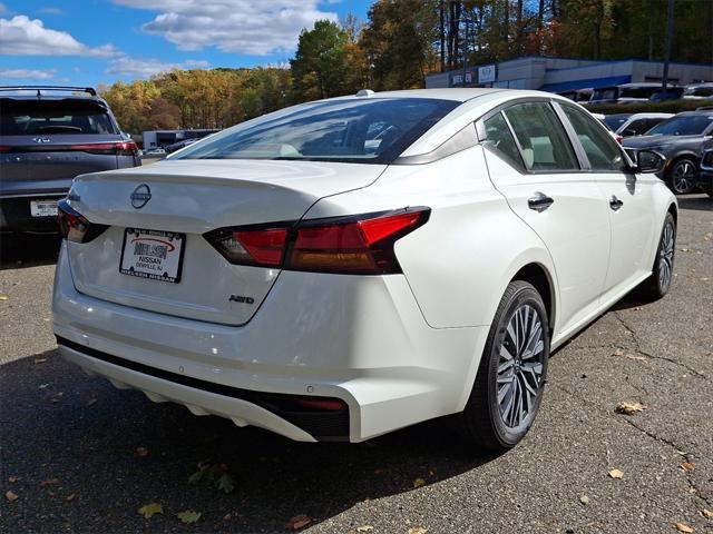 new 2025 Nissan Altima car, priced at $30,495