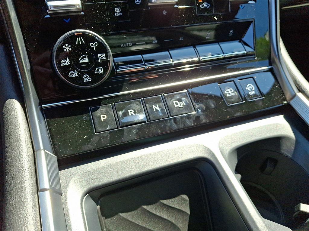 new 2025 Nissan Armada car, priced at $78,881