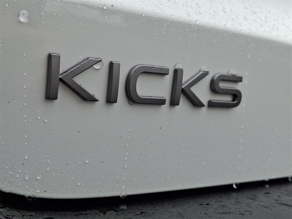 new 2025 Nissan Kicks car, priced at $28,680