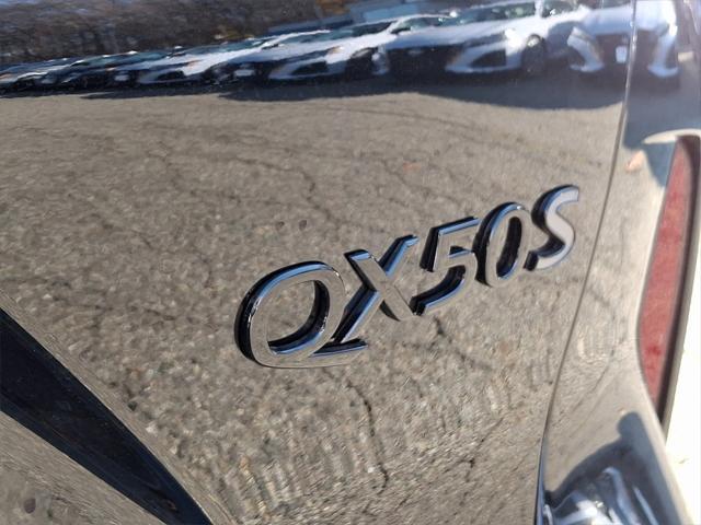 new 2025 INFINITI QX50 car, priced at $54,025