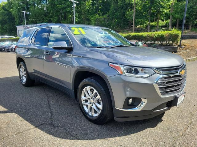 used 2021 Chevrolet Traverse car, priced at $27,488