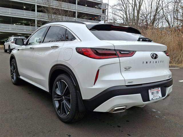 new 2025 INFINITI QX55 car, priced at $53,740