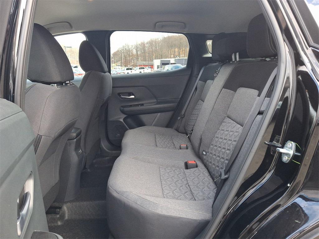 new 2025 Nissan Kicks car, priced at $25,920