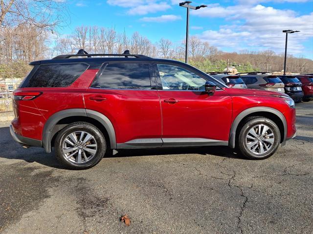 used 2022 Nissan Pathfinder car, priced at $31,277