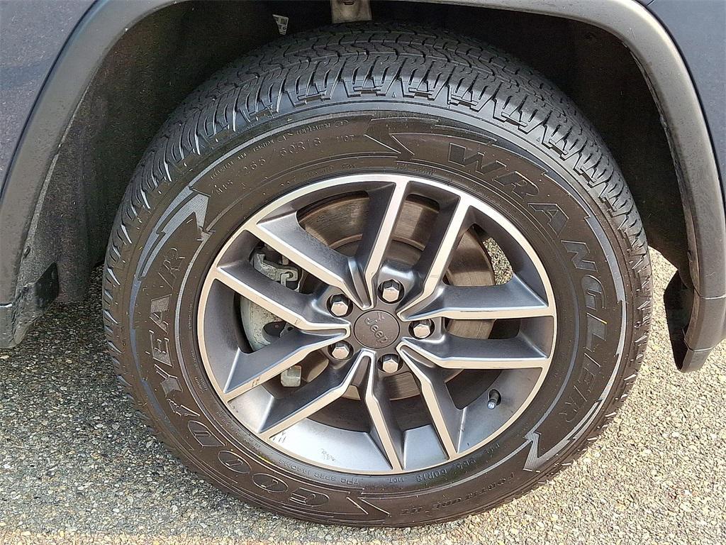 used 2021 Jeep Grand Cherokee car, priced at $23,675