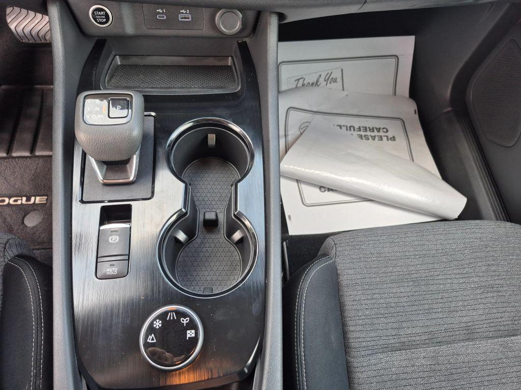 used 2022 Nissan Rogue car, priced at $17,999