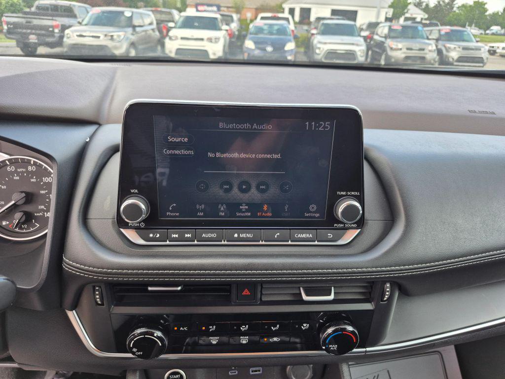 used 2022 Nissan Rogue car, priced at $17,999