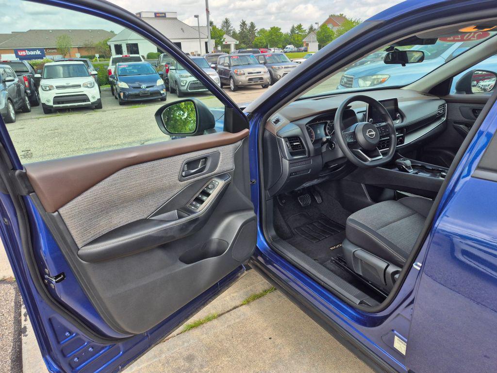 used 2022 Nissan Rogue car, priced at $17,999