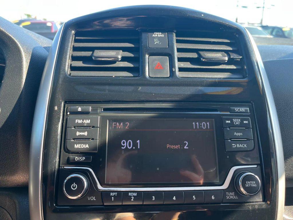 used 2015 Nissan Versa Note car, priced at $5,999
