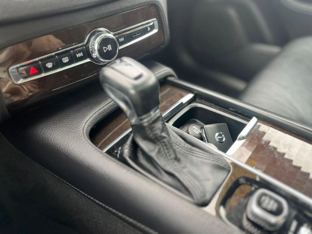 used 2019 Volvo XC90 car, priced at $18,999