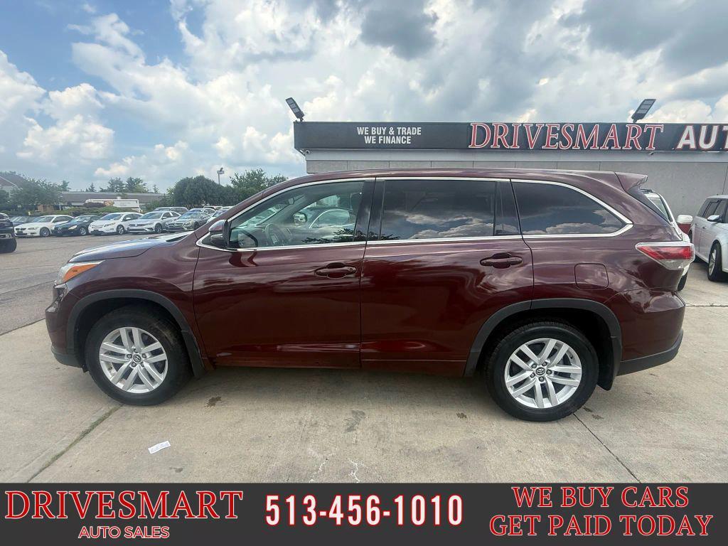 used 2016 Toyota Highlander car, priced at $9,999