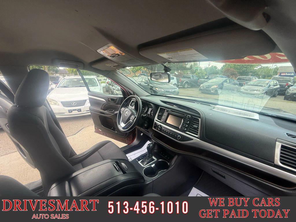 used 2016 Toyota Highlander car, priced at $9,999