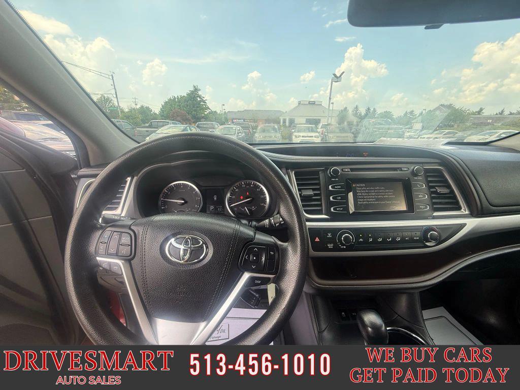 used 2016 Toyota Highlander car, priced at $9,999