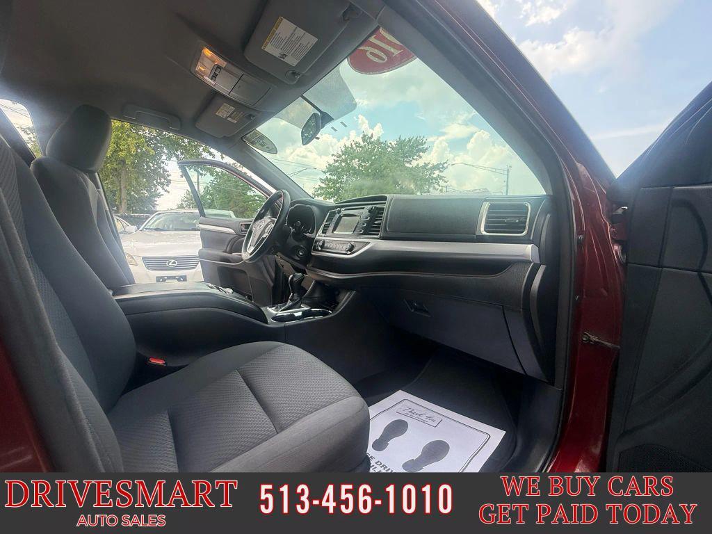 used 2016 Toyota Highlander car, priced at $9,999