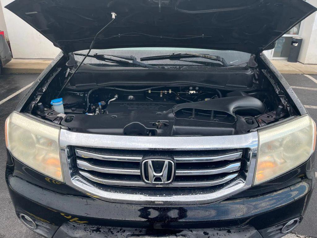 used 2012 Honda Pilot car, priced at $15,899