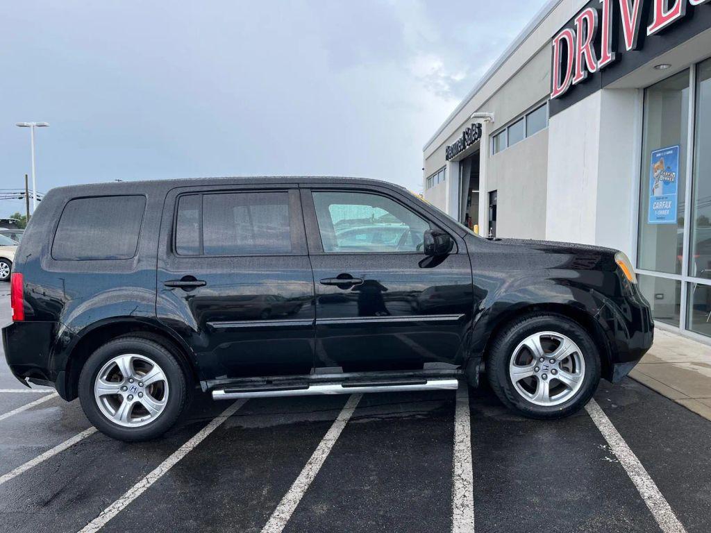 used 2012 Honda Pilot car, priced at $15,899