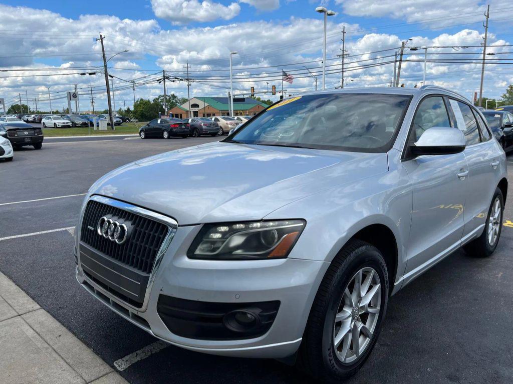 used 2011 Audi Q5 car, priced at $10,899