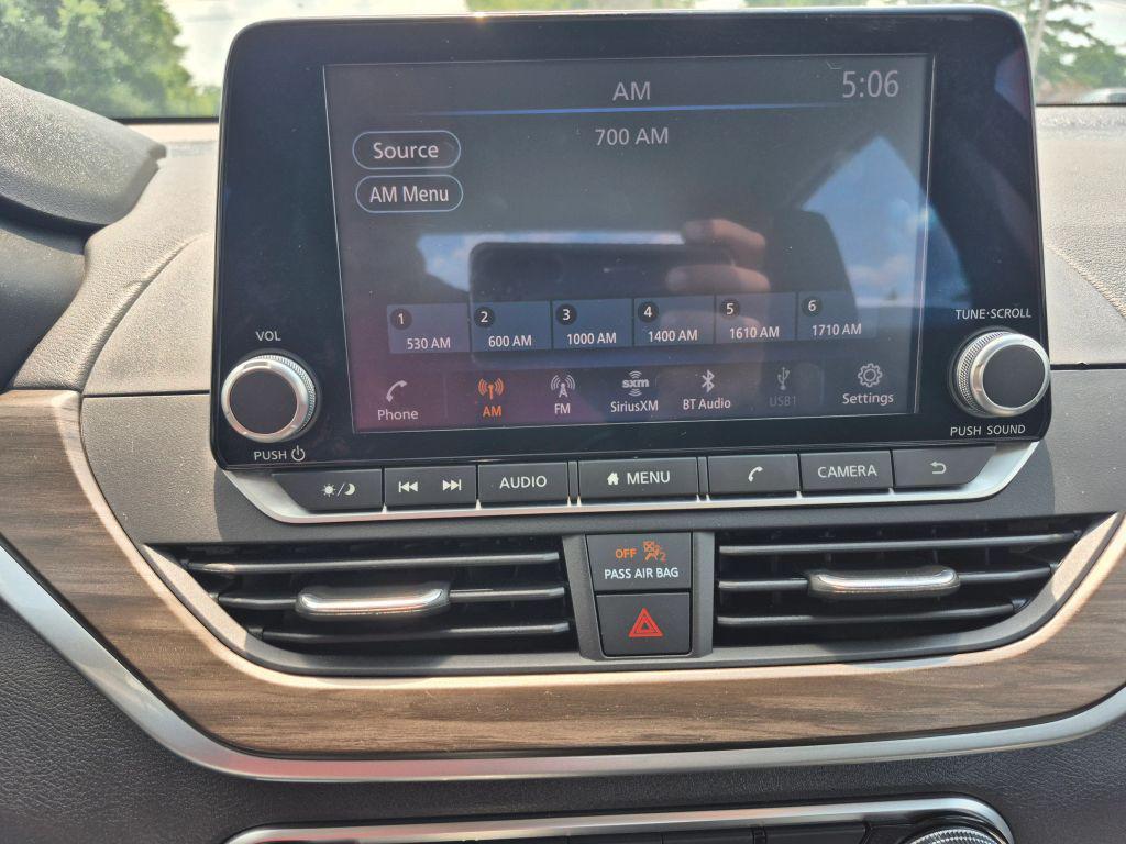 used 2023 Nissan Altima car, priced at $19,799