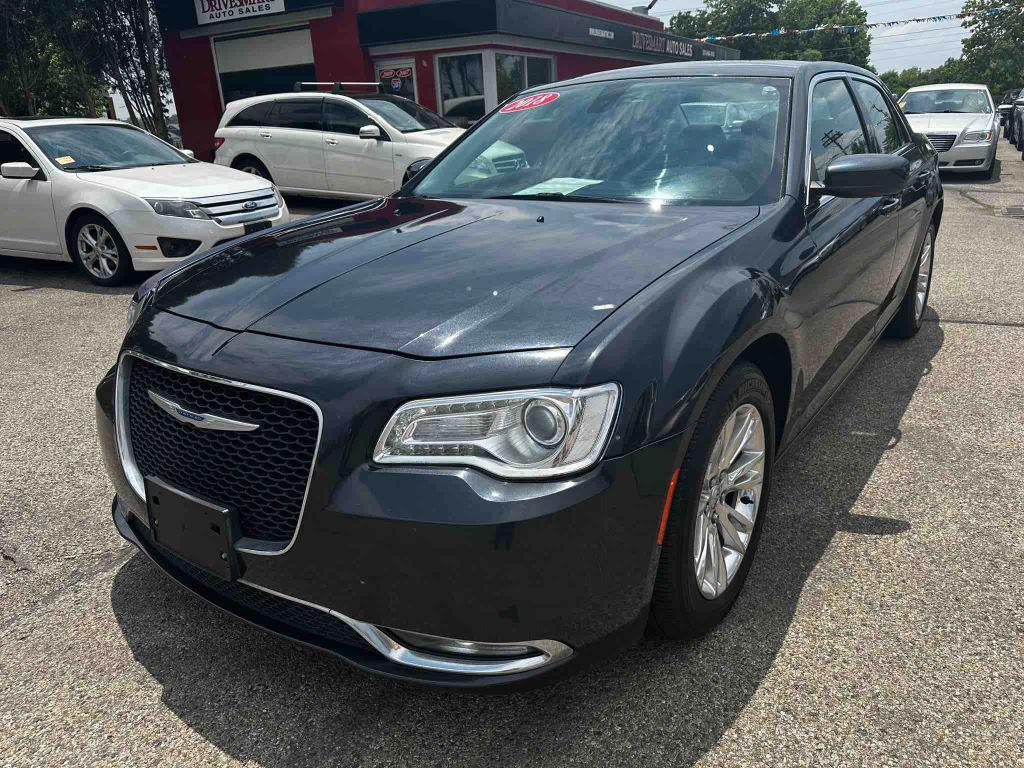 used 2018 Chrysler 300 car, priced at $13,899