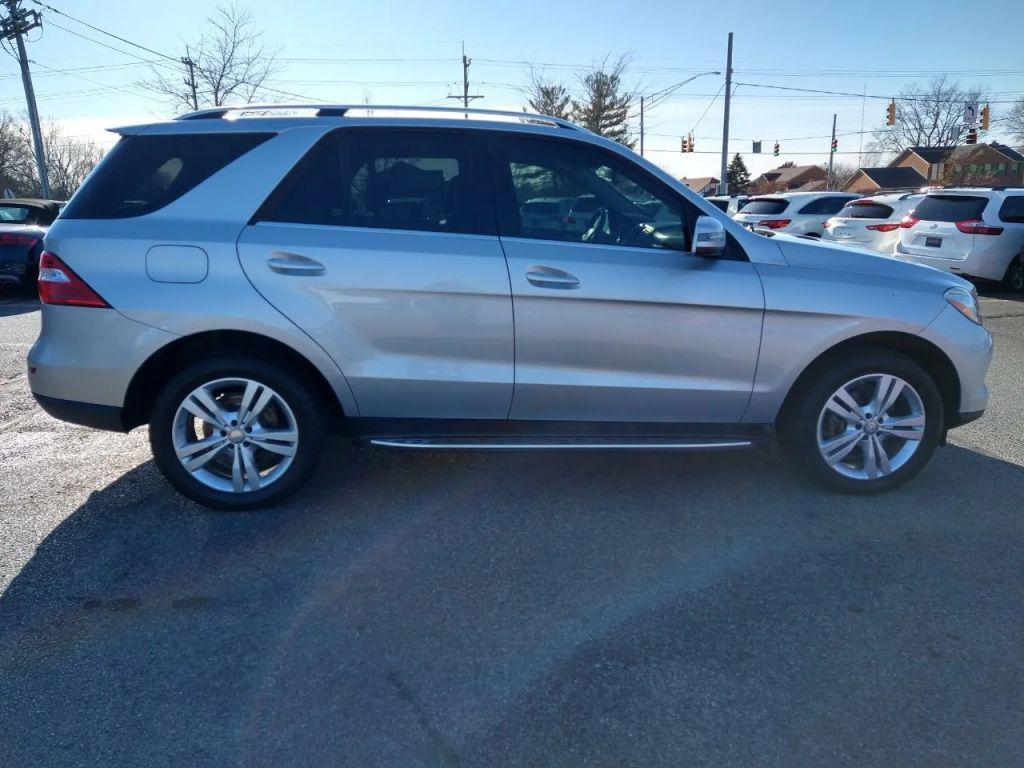 used 2015 Mercedes-Benz M-Class car, priced at $15,999