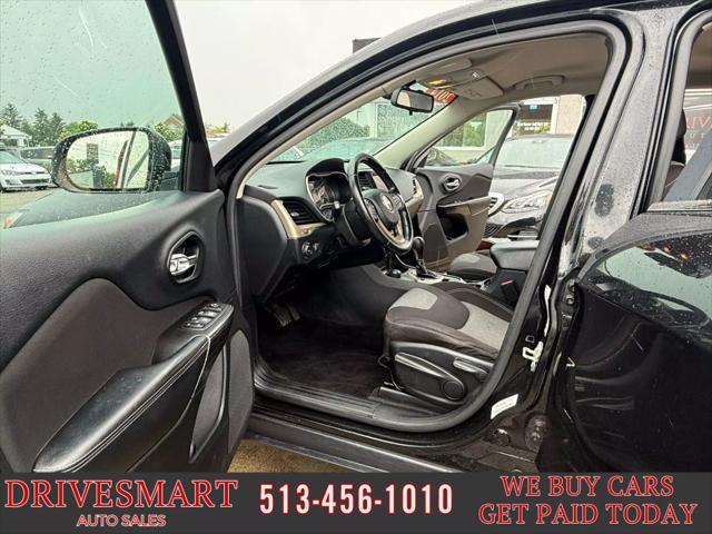 used 2014 Jeep Cherokee car, priced at $10,999